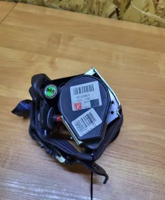 Volvo XC90 Third row seat belt 601239800