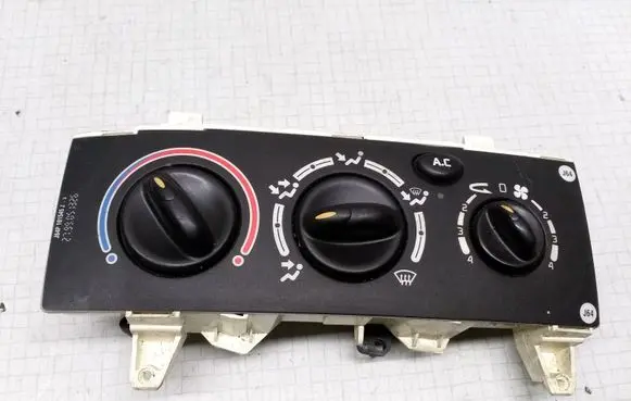 Renault Scenic I Climate control unit 663212P