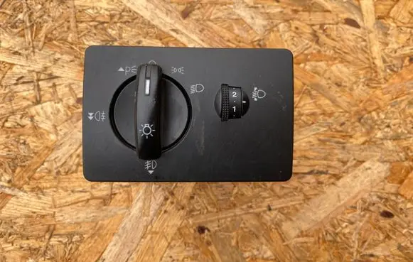 Ford Focus Light switch 4M5T13A024LA