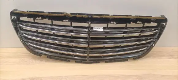 Mercedes-Benz S W222 Front bumper upper radiator grill A2228802200