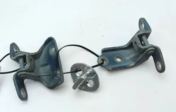 Front door hinge set