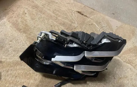 Lexus UX Headlight/headlamp 8569148010
