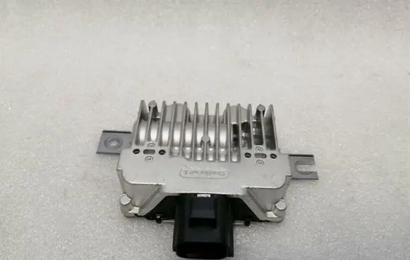 Aston Martin Vantage III Fuel injection pump control unit/module 7H429D372AA