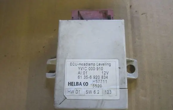 Land Rover Range Rover L322 Light module LCM YWC000910
