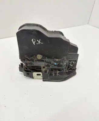 BMW 5 E60 E61 Front door lock 7154619