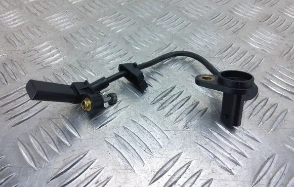 BMW 5 GT F07 Crankshaft position sensor 7582842 758284207