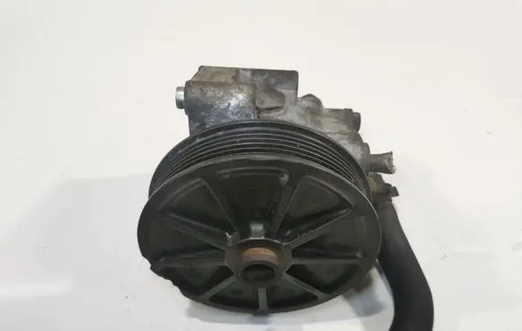 Ford Mondeo MK IV Power steering pump AG913A696CA 3A696CA