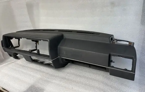 Volkswagen Golf II Dashboard 191857104