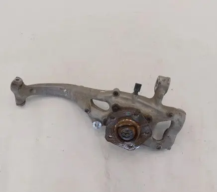 Audi A4 S4 B9 8W Front wheel hub 8W0407560