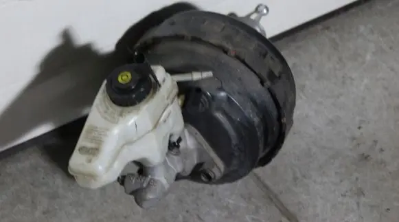 Volkswagen Caddy Brake booster