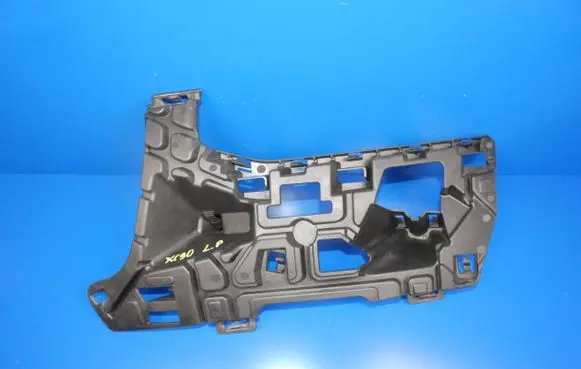 Volvo XC90 Front bumper mounting bracket 31353370