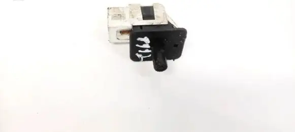 Mercedes-Benz E W211 Front door sensor 2028209410