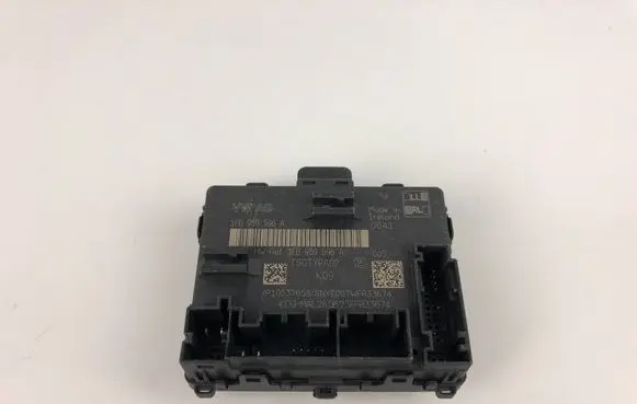Audi Q4 e-tron Door control unit/module 1EB959596A