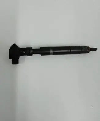 Mercedes-Benz E W212 Fuel injector 228354010