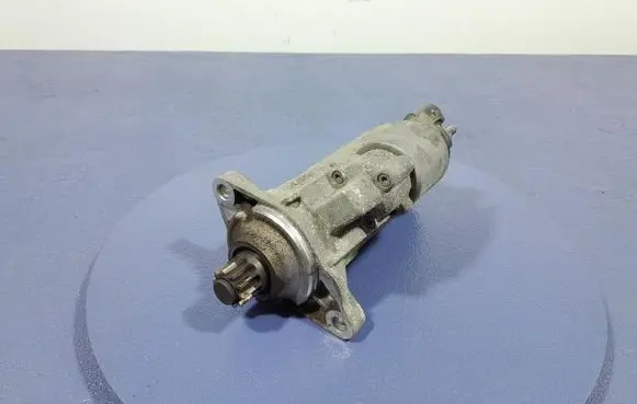 Volkswagen PASSAT B6 Starter motor 02E911023H