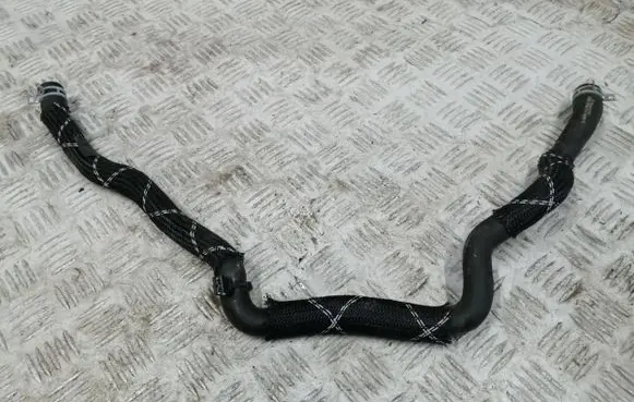 Renault Captur II Engine coolant pipe/hose 217411545R