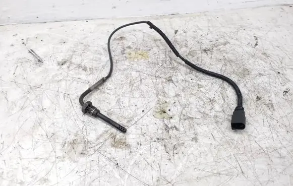 Audi A6 S6 C6 4F Exhaust gas temperature sensor 038906088D