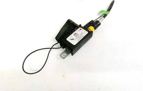 Antenna control unit