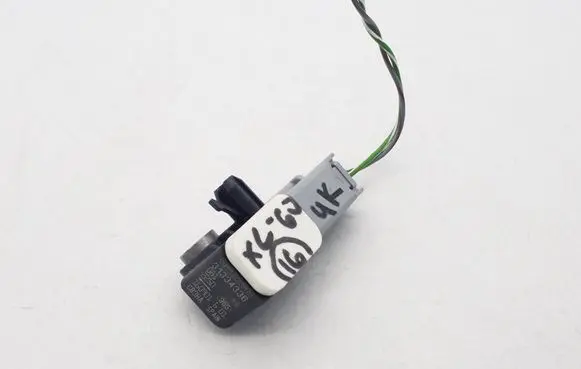 Volvo XC60 Airbag deployment crash/impact sensor 31334336
