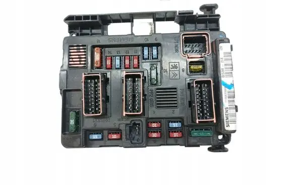 Citroen C3 Other control units/modules 9643498780