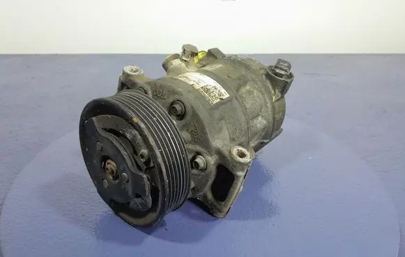Audi A4 S4 B7 8E 8H Air conditioning (A/C) compressor (pump) 5Q0820803G