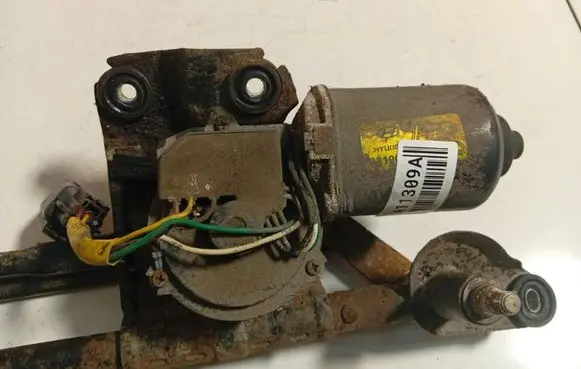 Hyundai Getz Wiper motor 981001C100