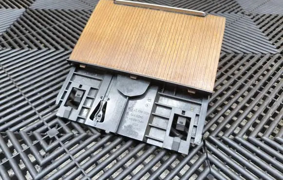 Audi A6 C7 Ashtray (front) 4G0864131
