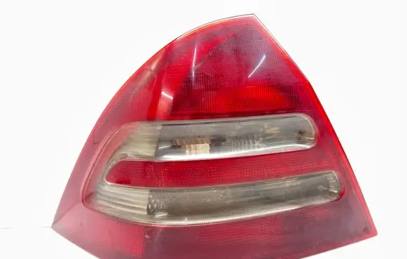 Mercedes-Benz C W203 Rear/tail lights 2038200164
