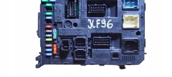Peugeot 308 Comfort/convenience module 9666895380