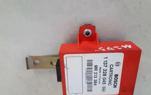 Mitsubishi Carisma Parking PDC control unit/module 1137328045 MR213384