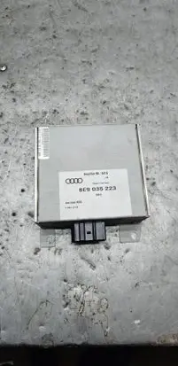 Audi A4 S4 B7 8E 8H Sound amplifier 8E9035223