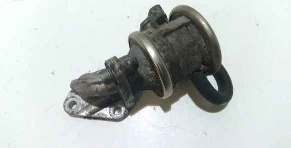 Audi A8 S8 D3 4E EGR valve 078131102F