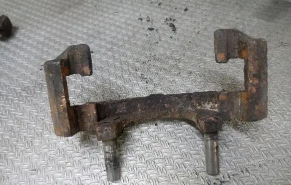 Fiat Punto Evo Front Brake Caliper Pad/Carrier 