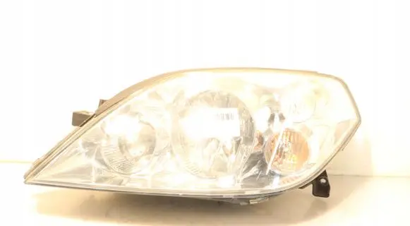 Nissan Primera Headlight/headlamp 237639