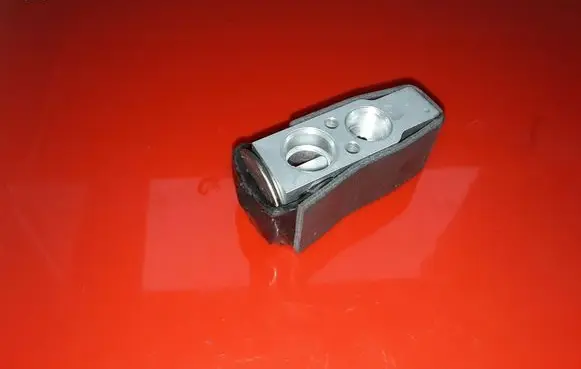 Honda Civic IX Air conditioning (A/C) expansion valve NOCODE