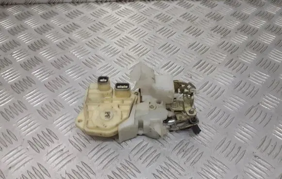 Honda Jazz Front door lock