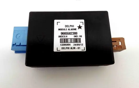 Citroen DS4 Alarm control unit/module 9665582380