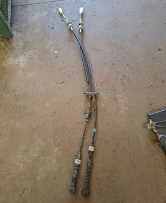 KIA Rio Gear shift cable linkage 1W300