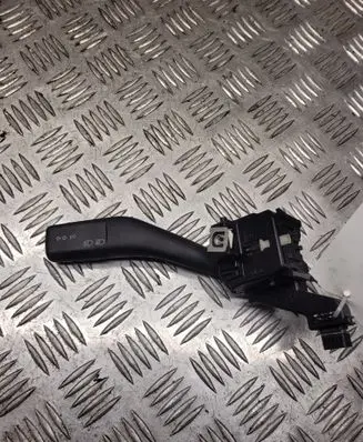 Volkswagen Golf V Indicator stalk 1K0953513