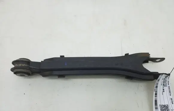 Mercedes-Benz C W204 Rear control arm A2043502706