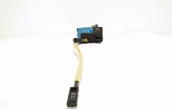 Volvo S60 Front door lock
