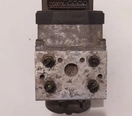 Audi A6 S6 C5 4B ABS Pump 0265220621 582140625064 3B0614111
