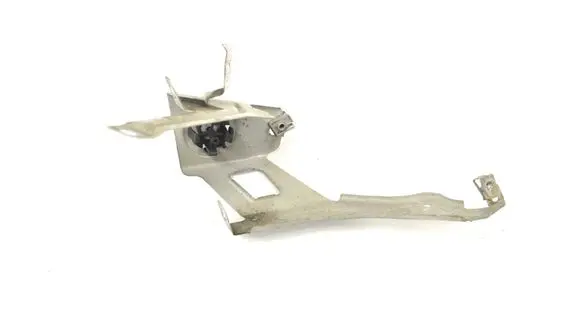 BMW 5 GT F07 Fender mounting bracket 7193421