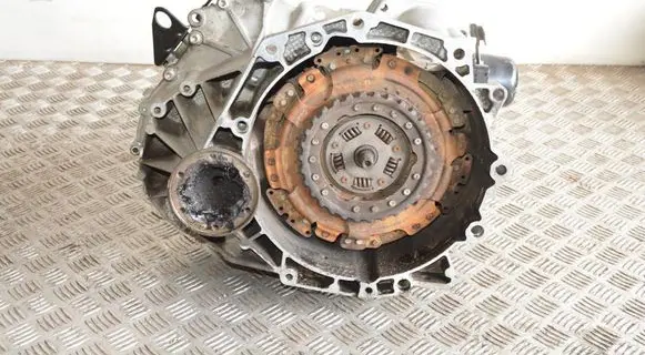 Volkswagen PASSAT B7 Manual 6 speed gearbox NQK