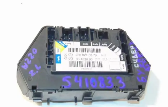 Mercedes-Benz S W220 Seat control module A2208216279 2208216279 03463093