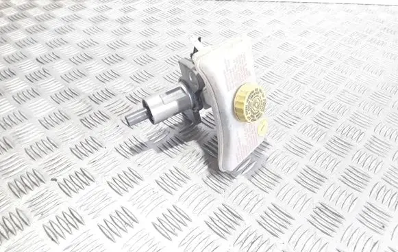 Audi A4 S4 B7 8E 8H Master brake cylinder 8E0611301G
