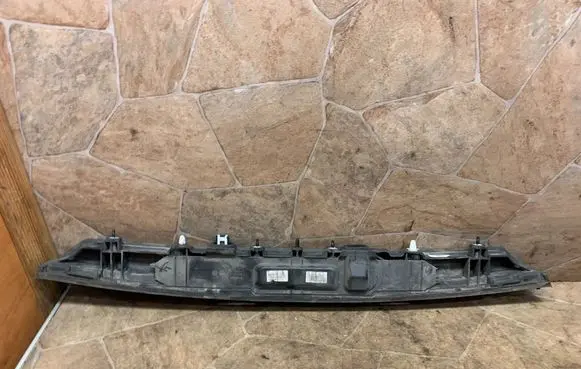 BMW 7 G11 G12 Number plate light 7357105