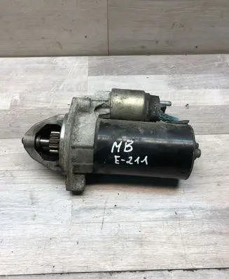 Mercedes-Benz E W211 Starter motor A0061512501 0001115047