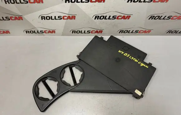 Volkswagen PASSAT B5 Cup holder 3B2858569