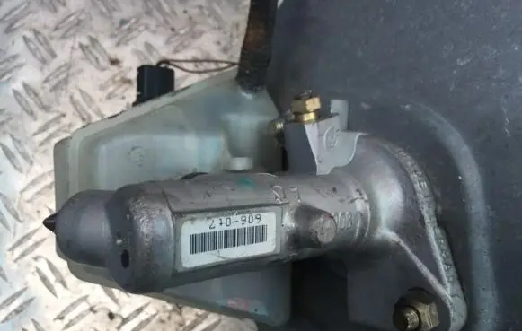 Mercedes-Benz C W202 Master brake cylinder 6060t7